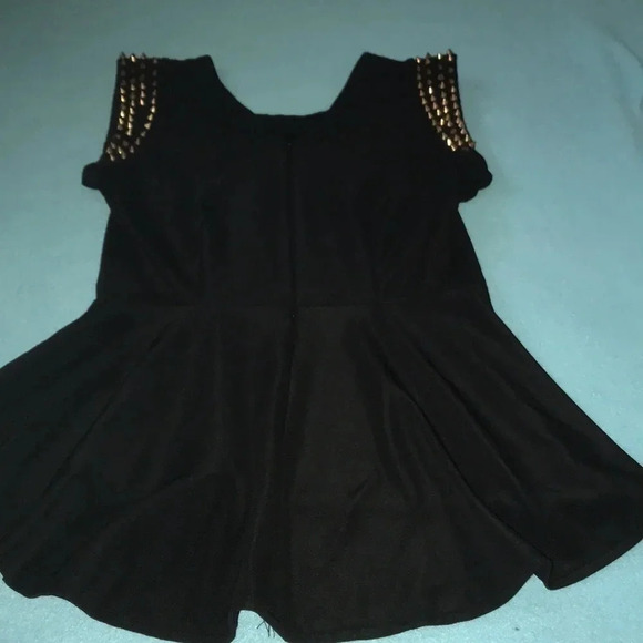Spike blouse by RESERVED black peplum blouse size M - Picture 3 of 10